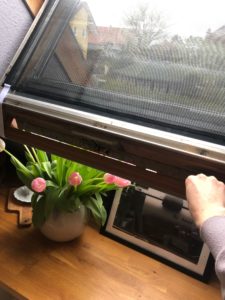 VaroSun an Dachfenster nah